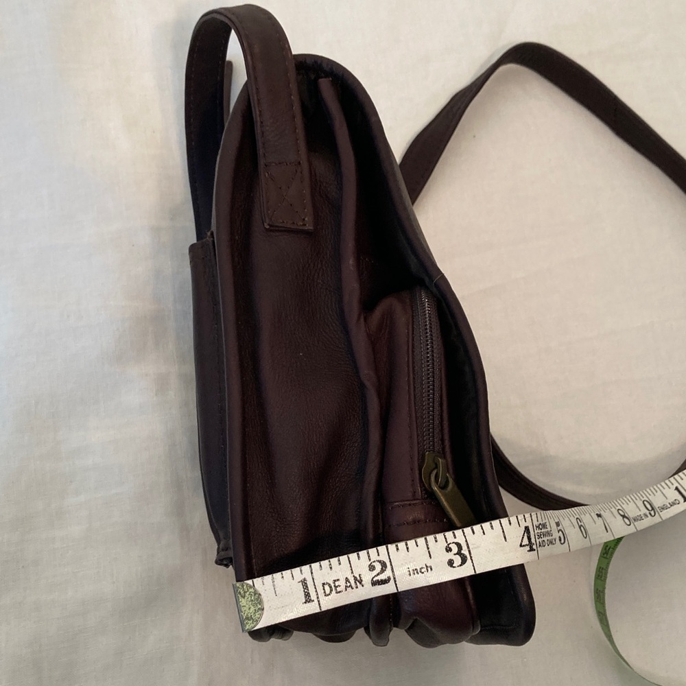 Romag Crossbody Brown buttery Leather Bag - Picture 15 of 17